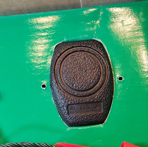 Bells Of Christmas Vtg 1992 Mr Christmas Musical Brass Bells Remote Control - Picture 11 of 14